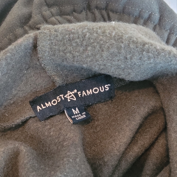 Sweatshirt dress - Picture 3 of 3